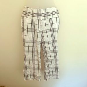 Express Design Studio Black and White Plaid Capri
